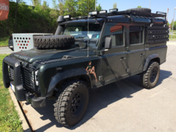 Land Rover Defender med spot