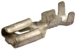Kabelsko fladstik uisol. m/lås 4,8 mm. vare nr. 10070003.