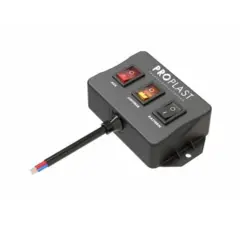 Kontrolpanel PRO-IN-CAB til lysstyring af f.eks. advarselsblink og arbejdslys

Max. 15A

10-30V

IP64

1,2 m kabel