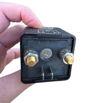 Wehrle 13450100 Heavy Duty 24 volt relæ – højstrømsrelæ med 100 ampere kapacitet.