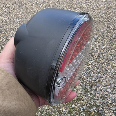 Kombineret tåge-baklygte 24V til lastbil og trailer