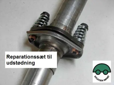 Reparationssæt til katalysator og lyddæmper. 45 mm. Komplet sæt med pakning, fjedre og bolte.