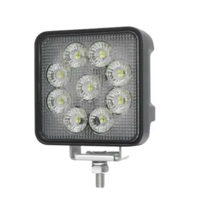 Kraftigt arbejdslys til maskine - hele 6840 Lumens